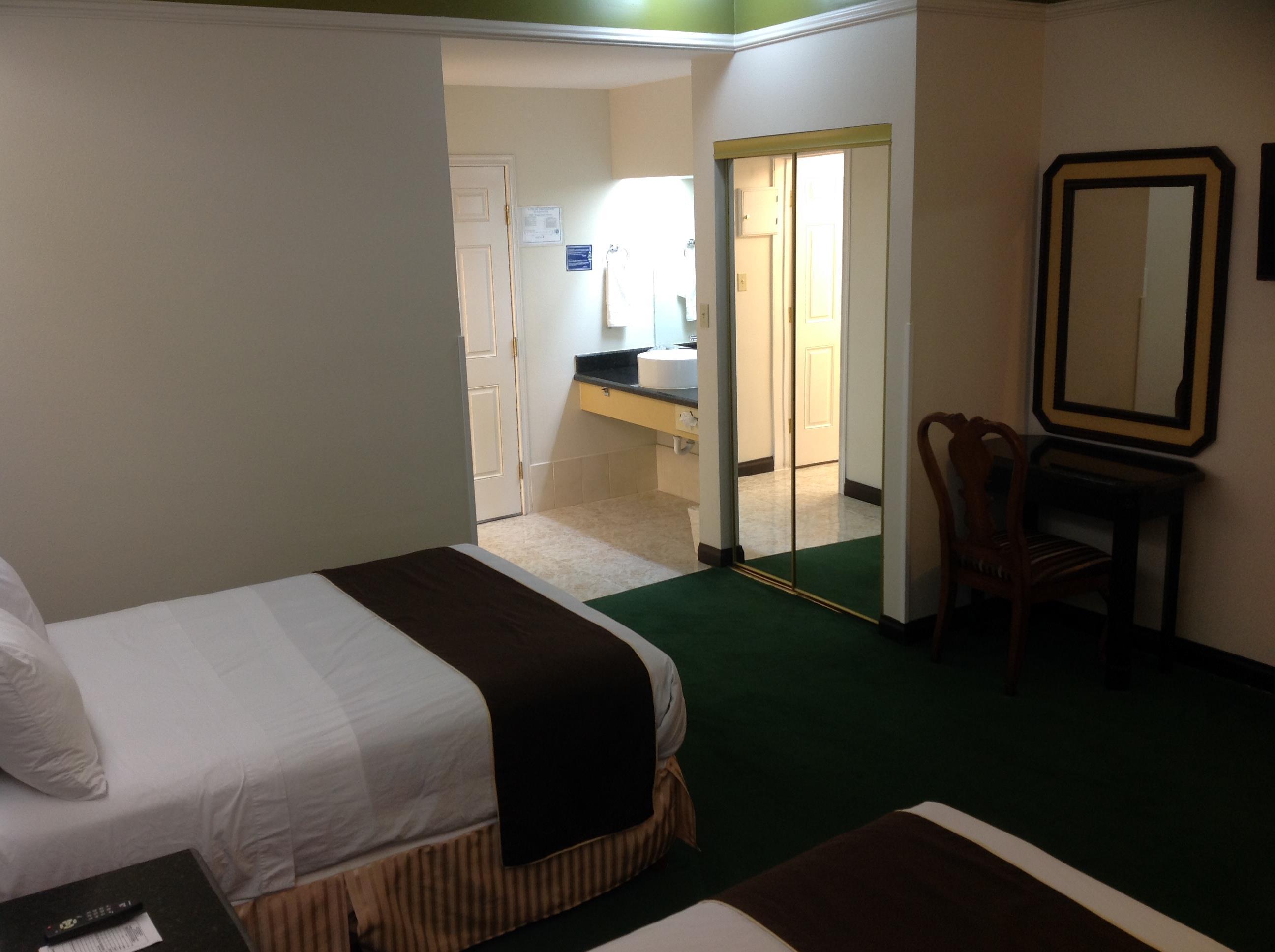 Best Western Hotel Plaza Matamoros Esterno foto