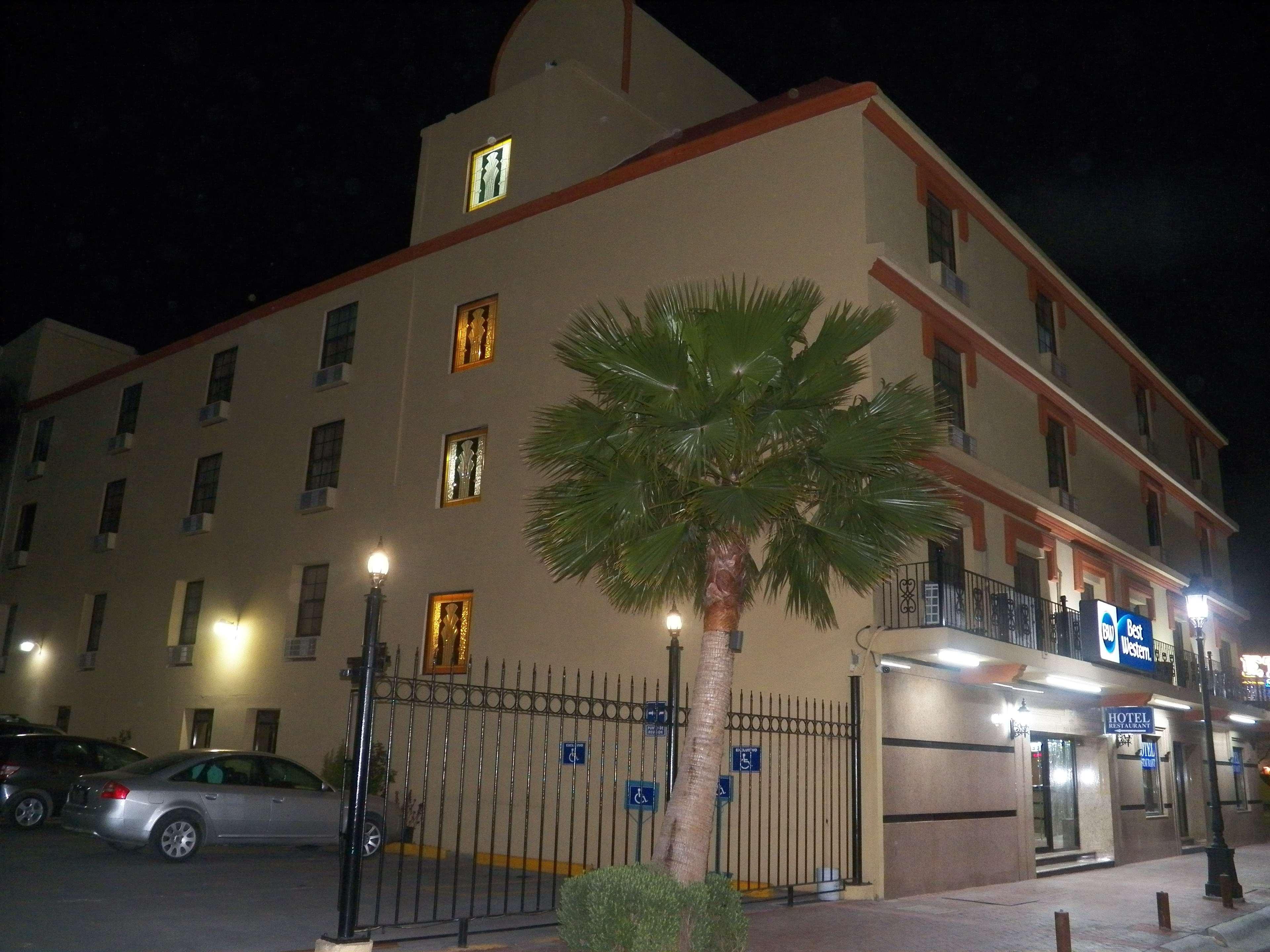 Best Western Hotel Plaza Matamoros Esterno foto